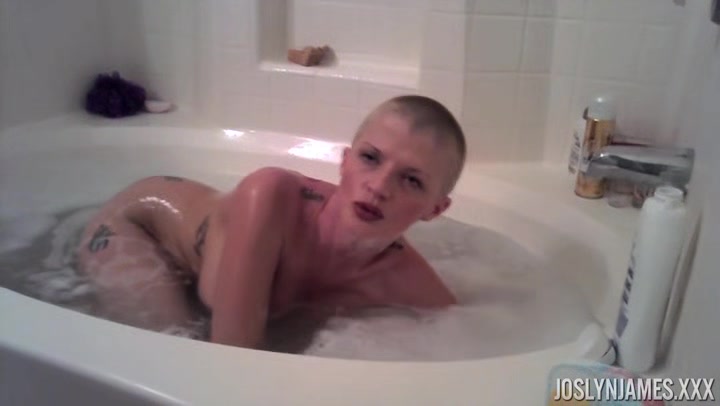 Joslyn James in Getting Clean Getting Off Clip#3
