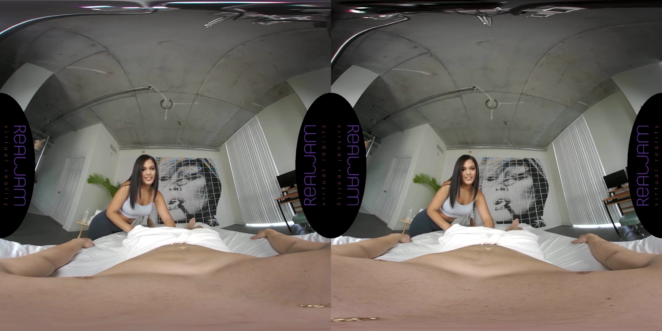 Alina Belle in Oiled Latina Ass - RealJamVR