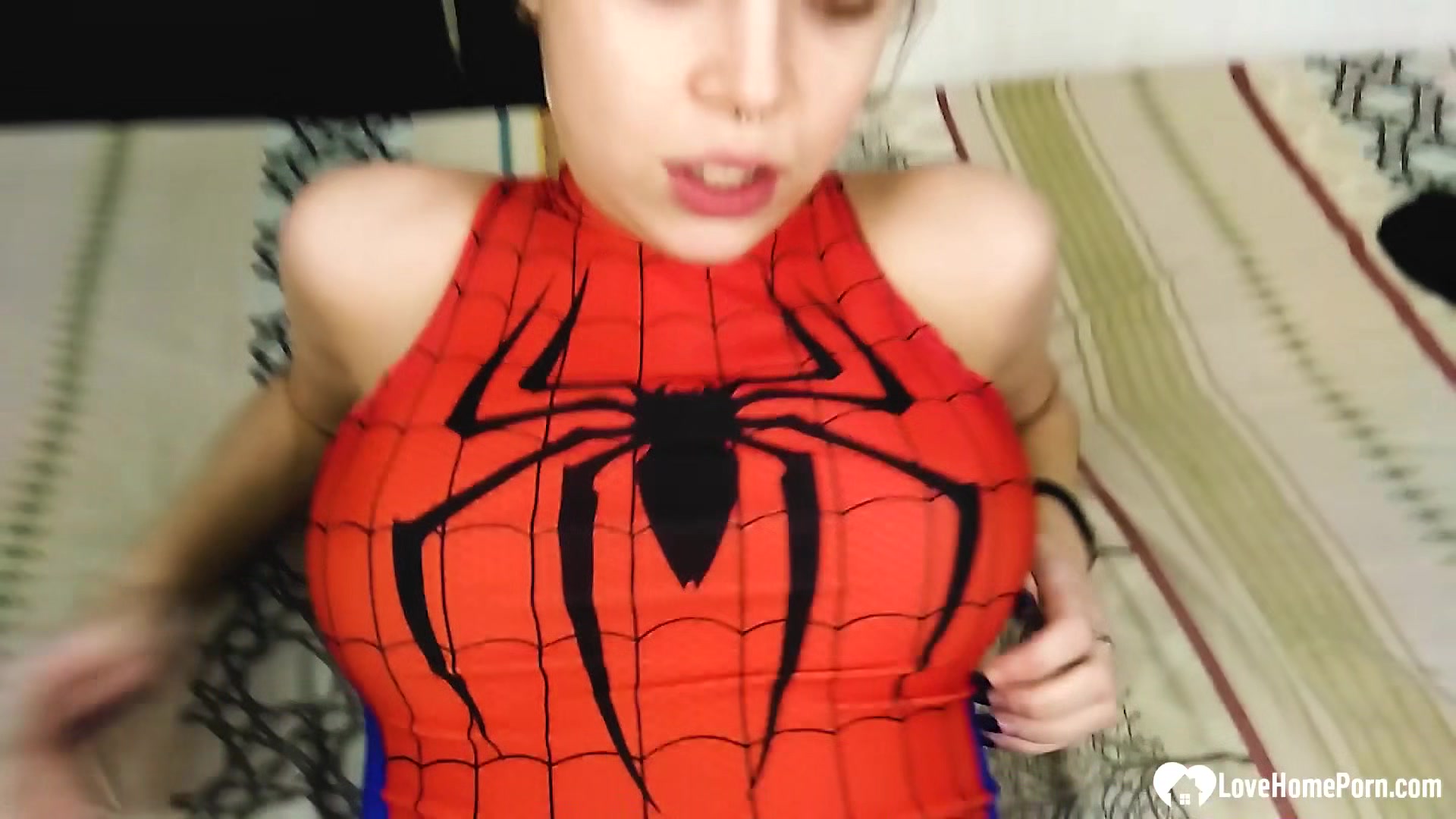Kinky stepsister in a spiderman outfit gets creamed