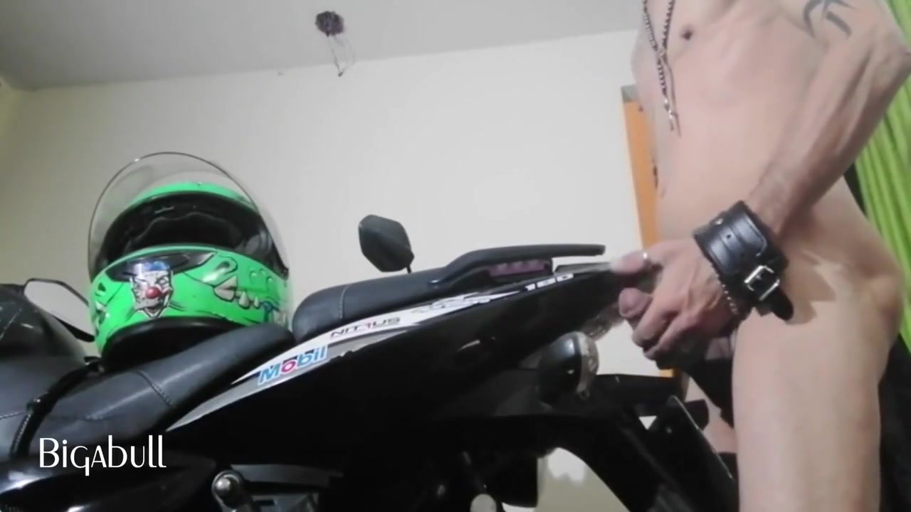 I Masturbate With My Motorcycle 6 Min