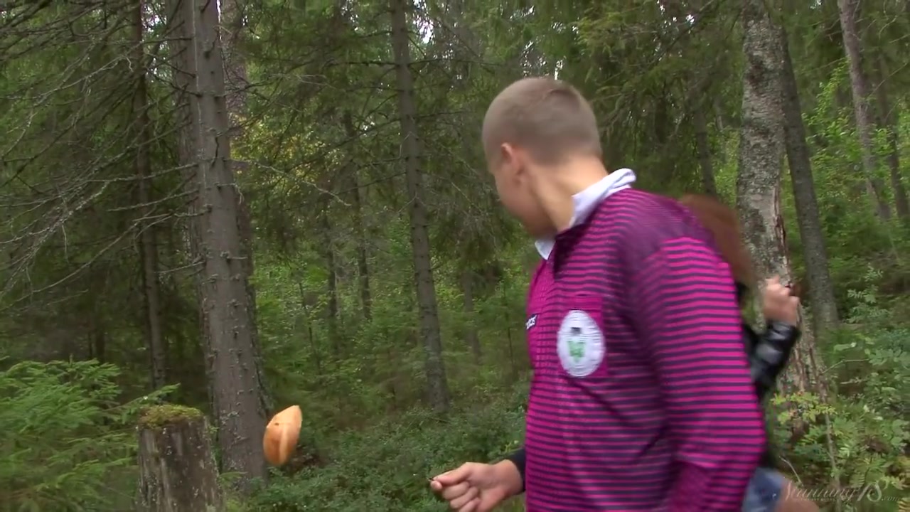 Seductive teen 18+ Beuty Maxi Milks Her Mans Big Shaft In Camping Trip!