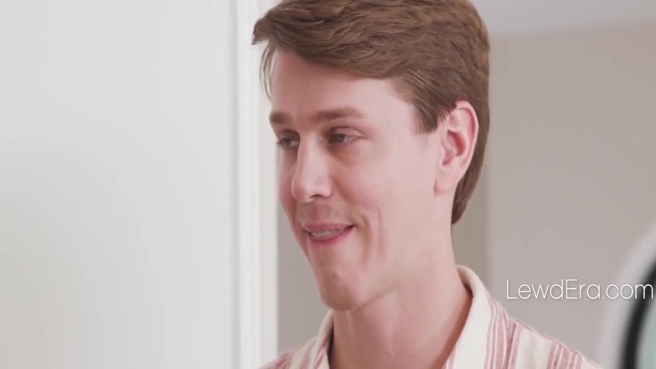 Thoughtful Boyfriend Gets To Creampie Trans Girl At Her Desk With Leah Hayes And Sage Roux