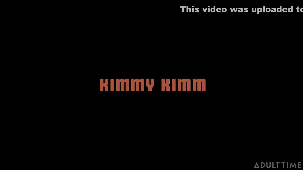 Liv Revamped And Kimmy Kimm - Sucks Both And Gal Ritchies Juicy Pussies