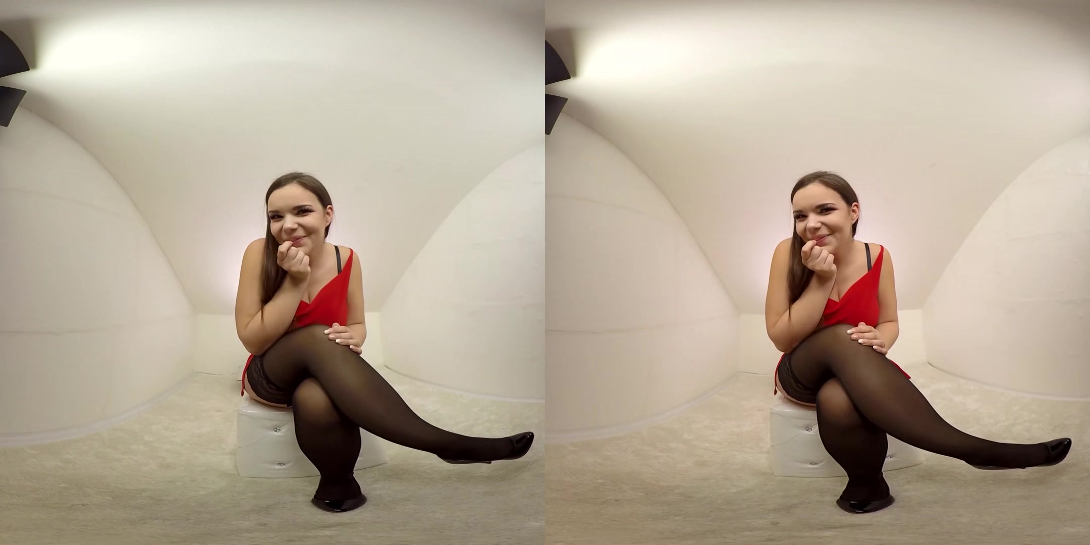 Hot Sofia Lee Playing With Her Favorite Toy - Stockings, Teen, Toying