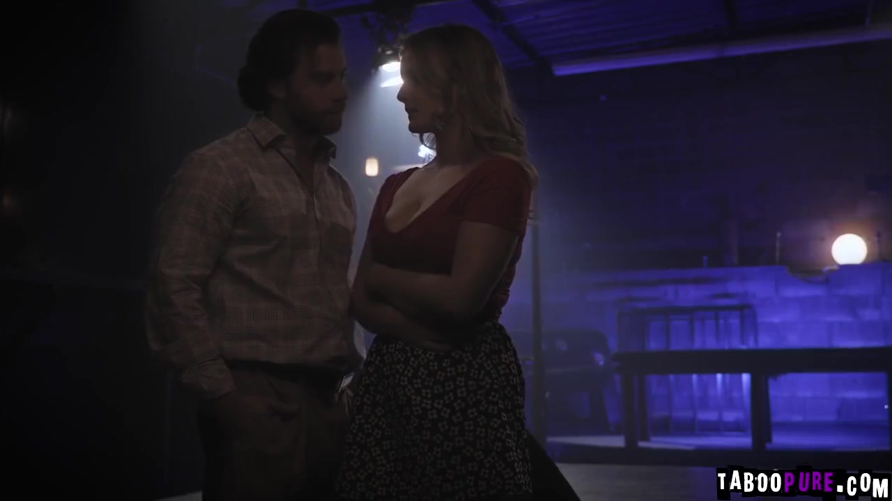 Mature Stud Pummeling Sweet Virgin Pussy With Eliza Eves
