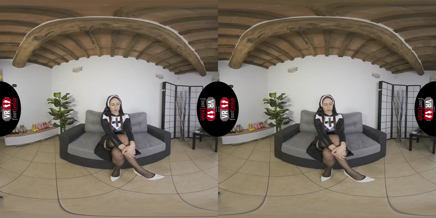 The Sexiest Nun Ever Gaia Takes Off Her Stockings And High Heels To Help You Repent For Your Sins - VRFootFetish