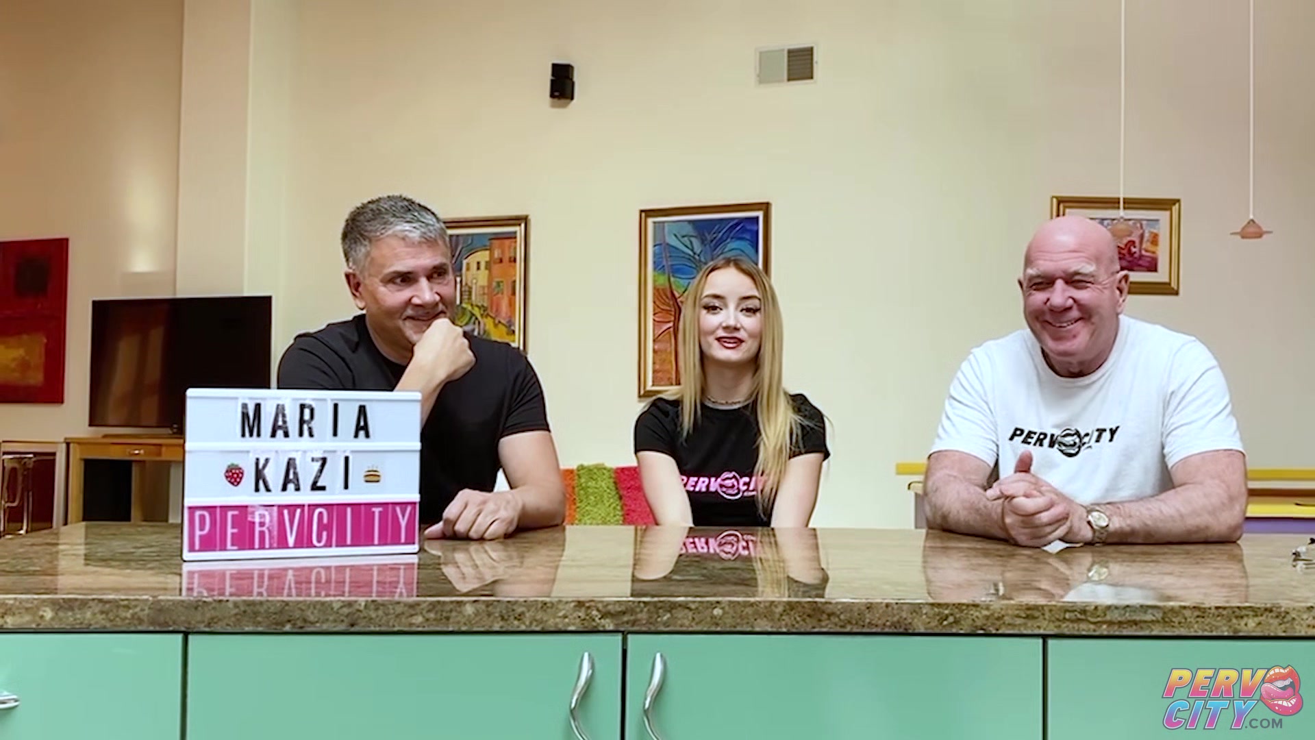 Maria Kazi Live