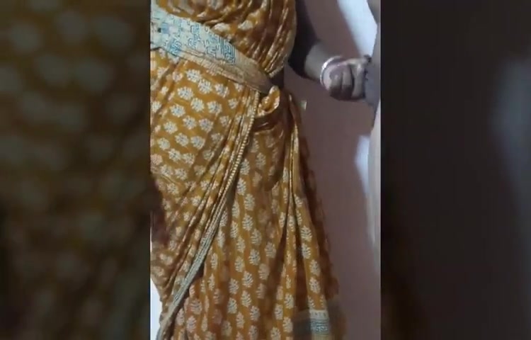 Desi maid hand job compilation