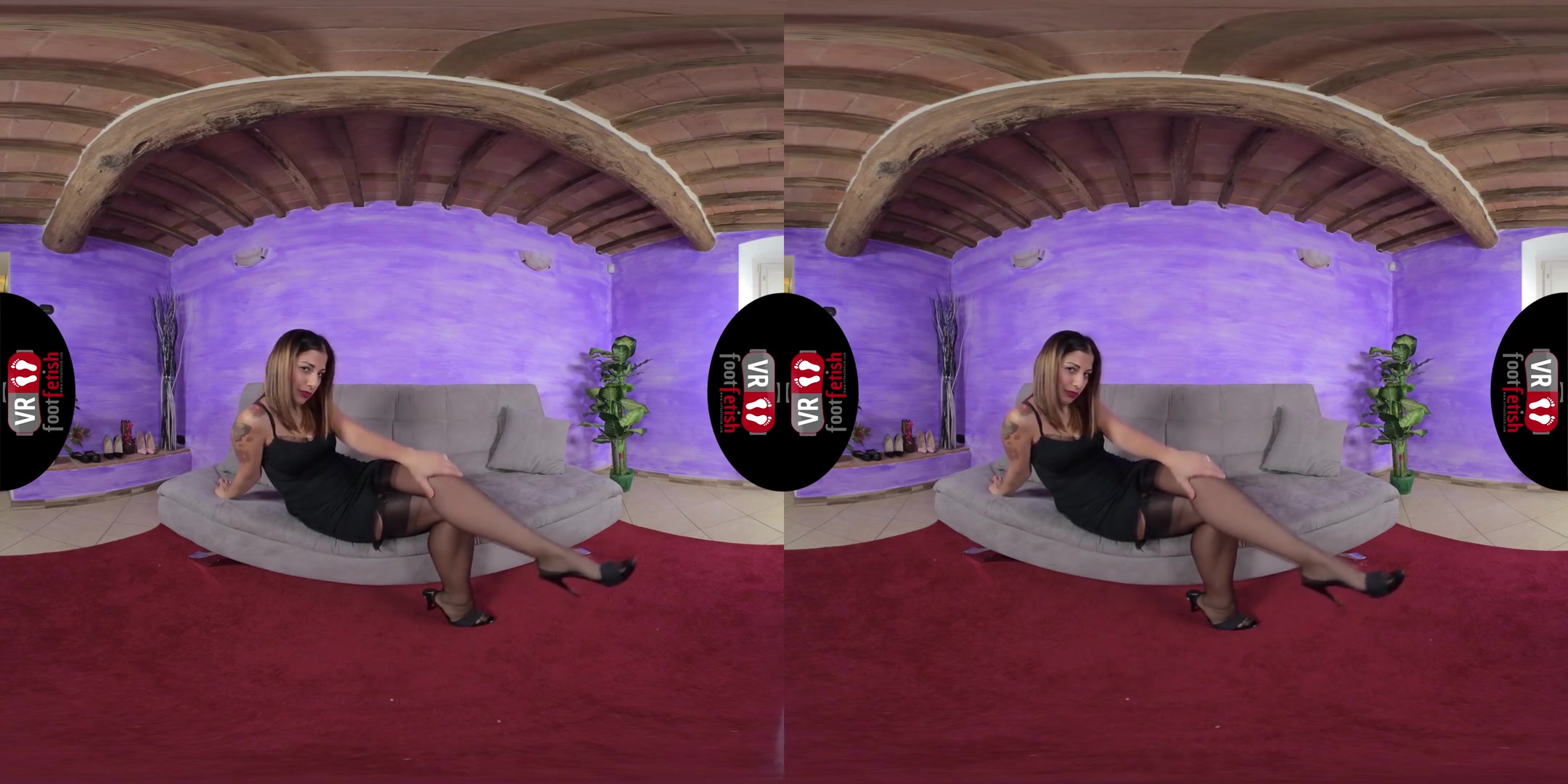 Sexy Simoncina Flaunts Her Delicate Feet with Crimson Toes - Sexy Amateur Leg and Foot Fetish VR
