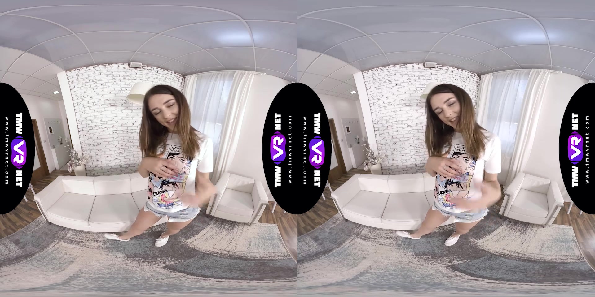 Goodbye shorts! Free pussy! - TmwVRnet