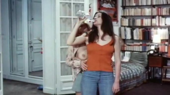 Joëlle Coeur, Marie-France Morel, Brigitte Borghese in vintage xxx clip