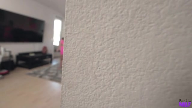 My Stepmom Works Me Out - S6:E9 - Brattymilf