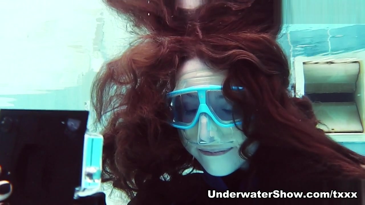 Serene Emi Video - UnderwaterShow