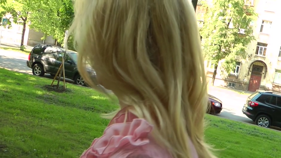 Blonde hottie gets her pussy fucked in public