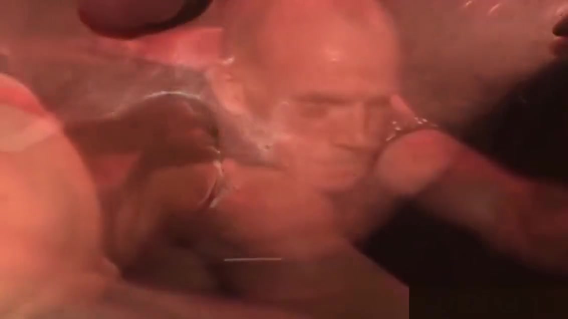 Bear gets wam fisting