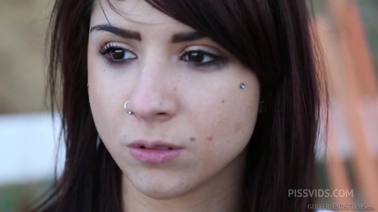 Alina Li and Rilynn Rae are Hot Lesbians who want to taste each others Pussies - PissVids