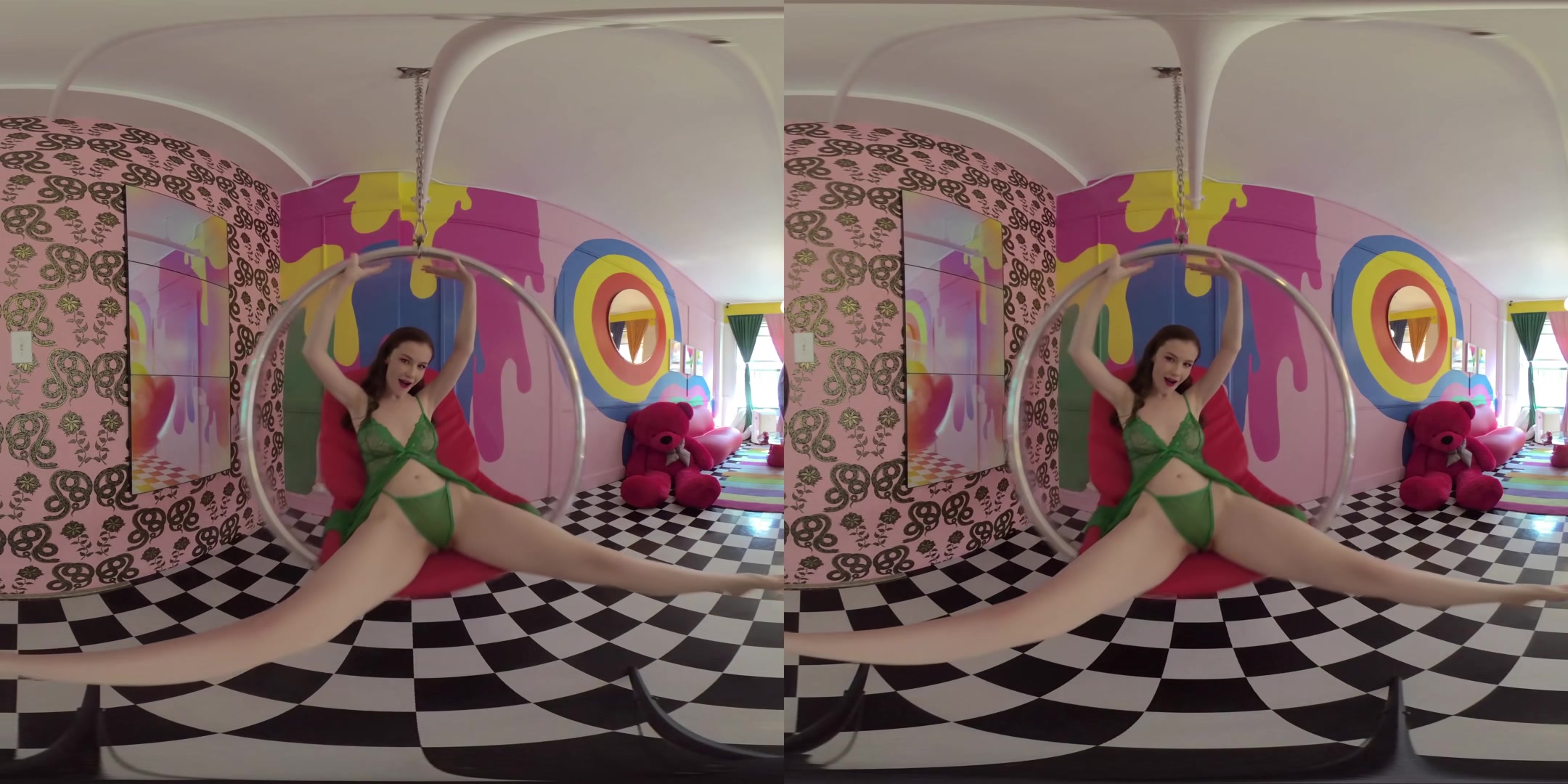 Swinger VR - EmilyBloom