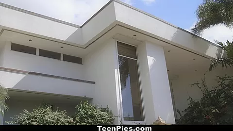 TeenPies - Hot Realtor Creampied