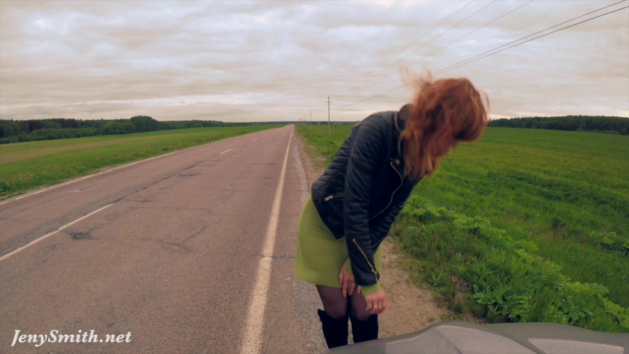 Jeny Smith public nudity on the road