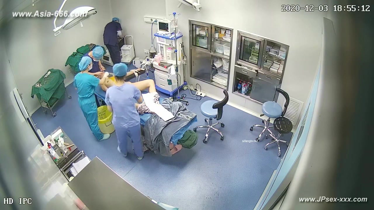 Peeping Hospital patient .4