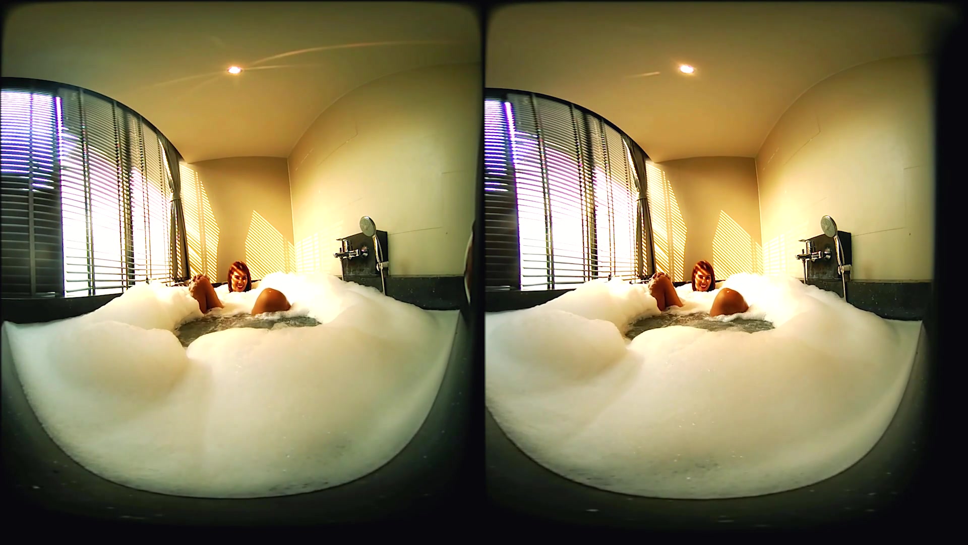 Wet Finger Games In The Whirlpool 2 - VRPussyVision
