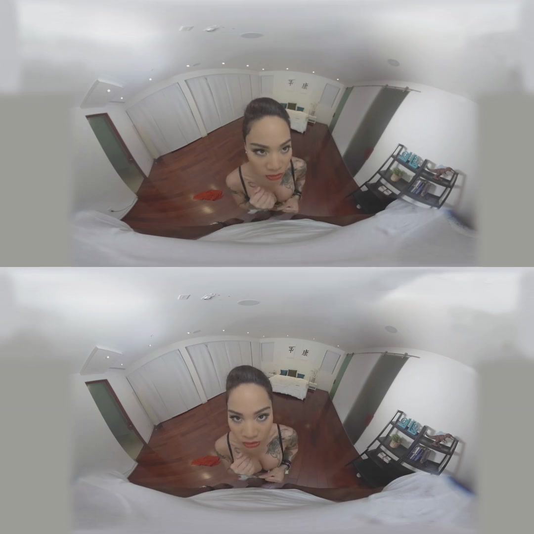 Honey Gold in Parents Away, Will Play - VRHush
