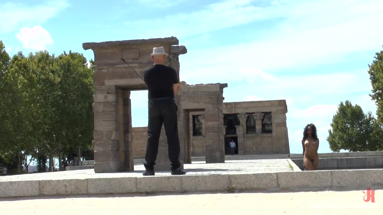 Dunia Montenegro Returns to the Streets