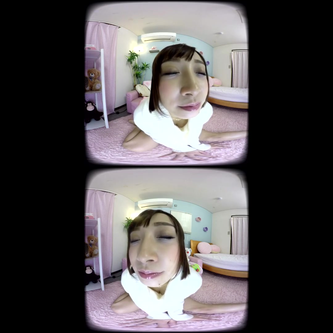 Ayumi Kimoto in Ayumi Kimoto Fingers Her Hairy Pussy - PetersPrimoVR