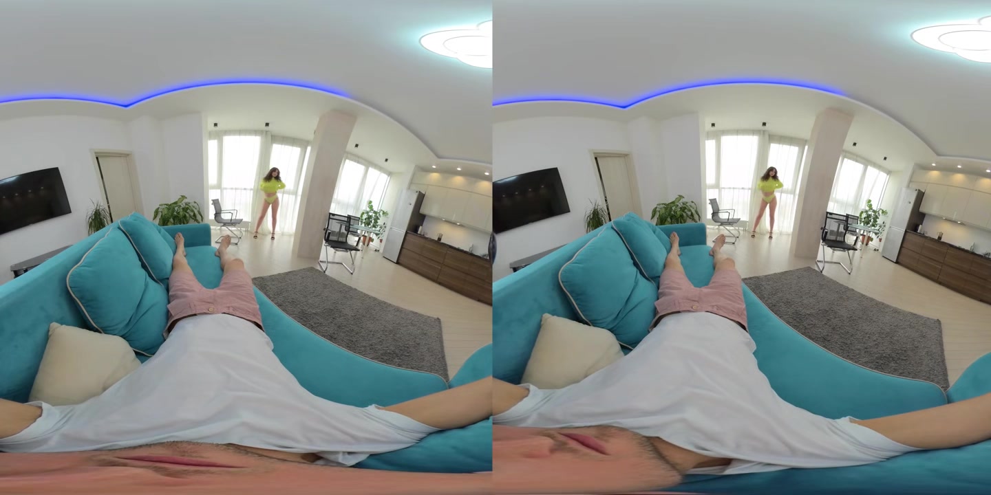 Super Big Tits 19y.o.Lola Bredly Fucked In Yellow - VRmodels