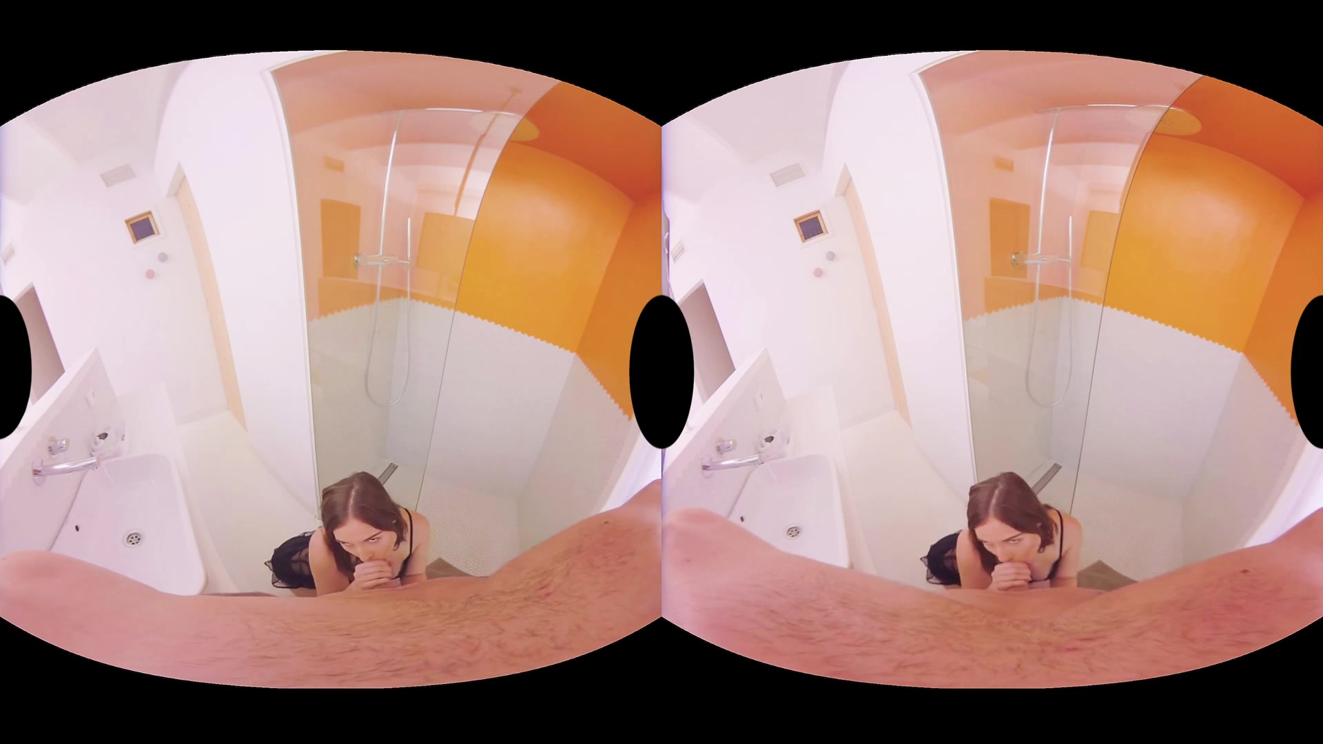 Antonia Sainz Sasha Blonnde in Dirty shower - VirtualRealPorn