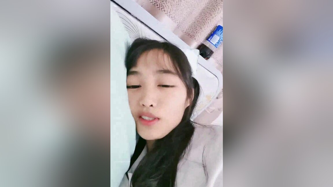 Asian college student 18+ sex with her instructor