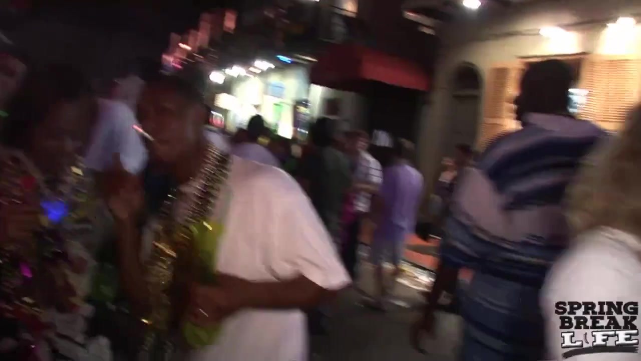 Party in New Orleans for Mardi Gras - SpringbreakLife