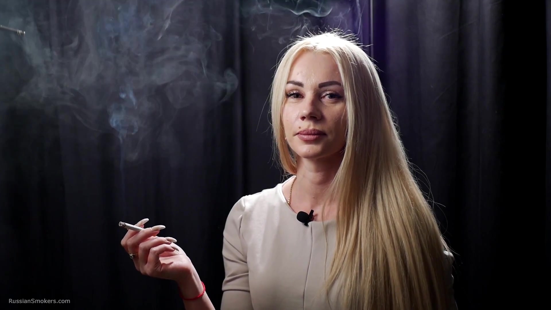 32 Yo Ekaterina With 18 Years Of Smoking Skills