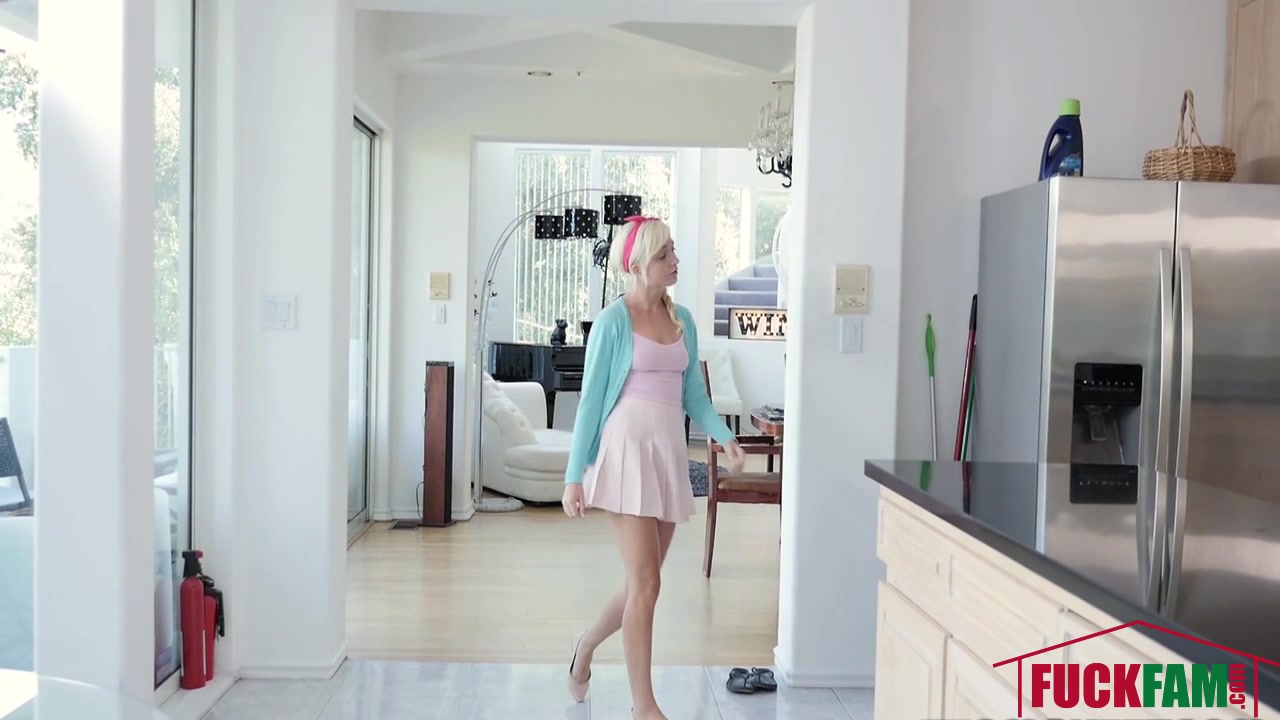 Eliza Jane in Looking For A Raise