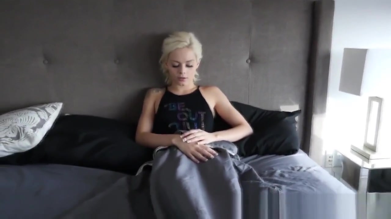 Stepsister swallows cum