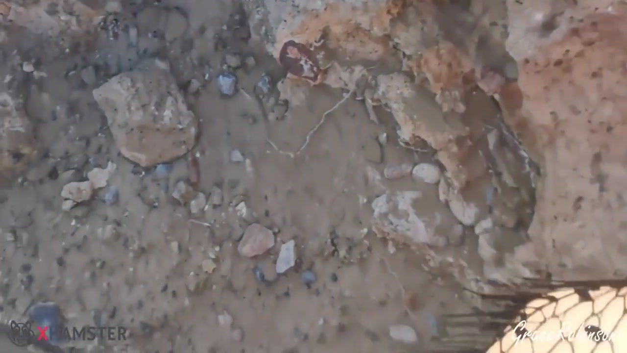 Beach Slut Fucked On Summer Vacation
