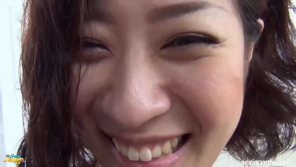 Handballing Her Sticky Slit - SexJapanTV