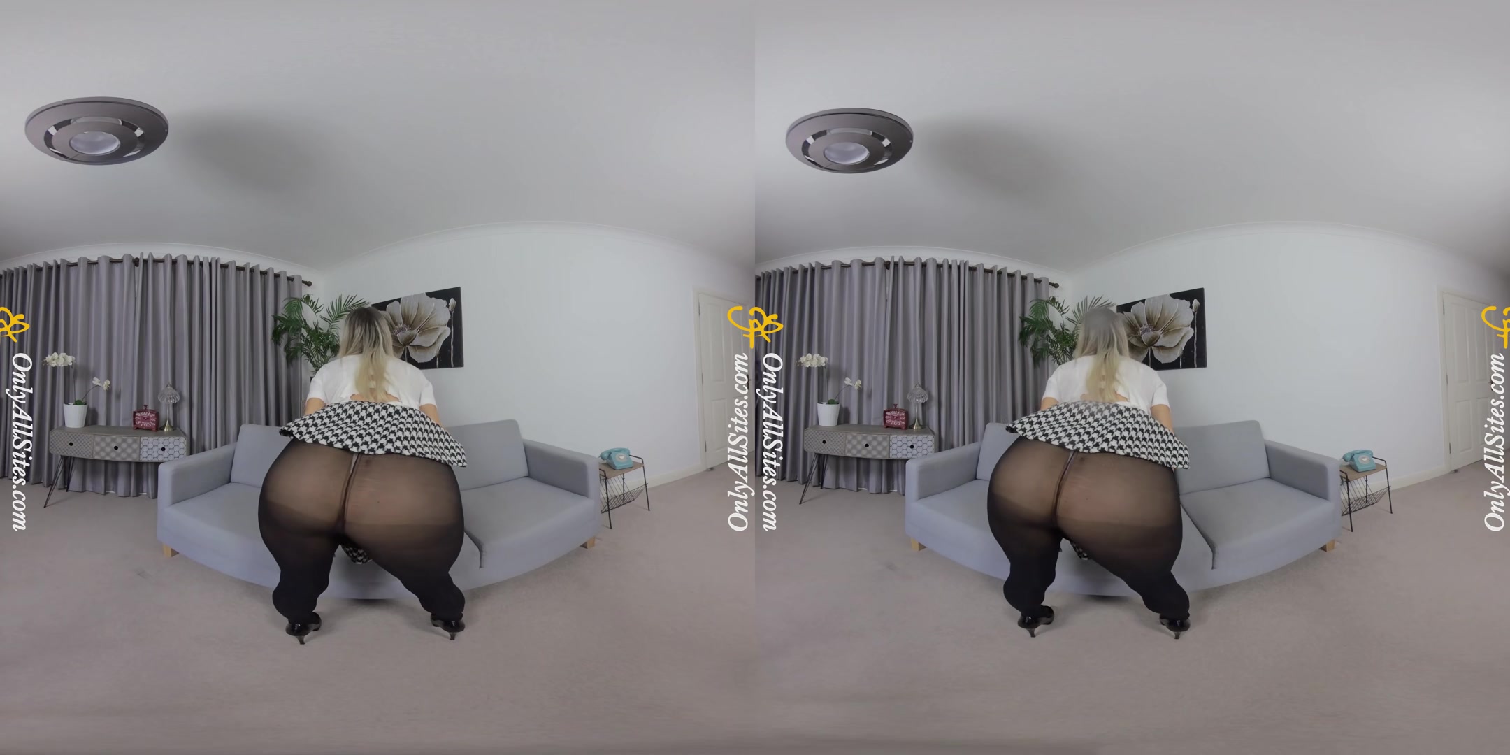 Natasha Anastasia - Sexy Pantyhose - OnlyTease