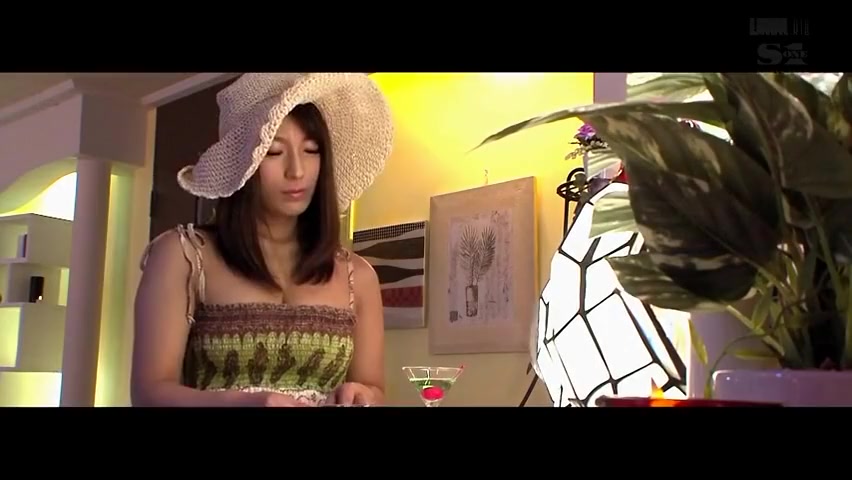 Godlike oriental MILF Nami Hoshino getting cock been blowed