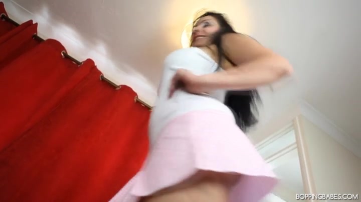 Sophia Delane - Get It Up - BoppingBabes