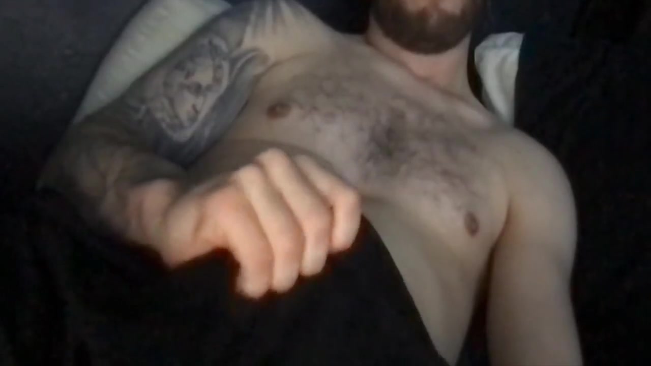 Niall Hot Brittish Guy Stroking His Cock Very Hard 6 Min - Angelica L