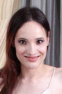 Mia Sanders