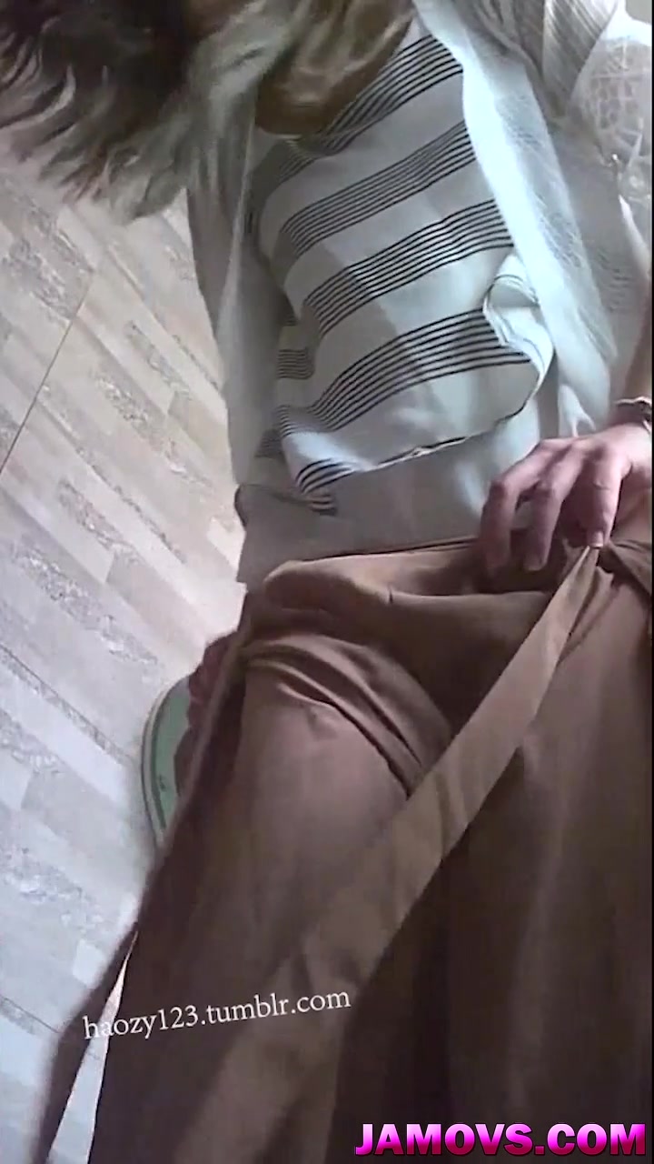 Asian Amateur Teen Solo