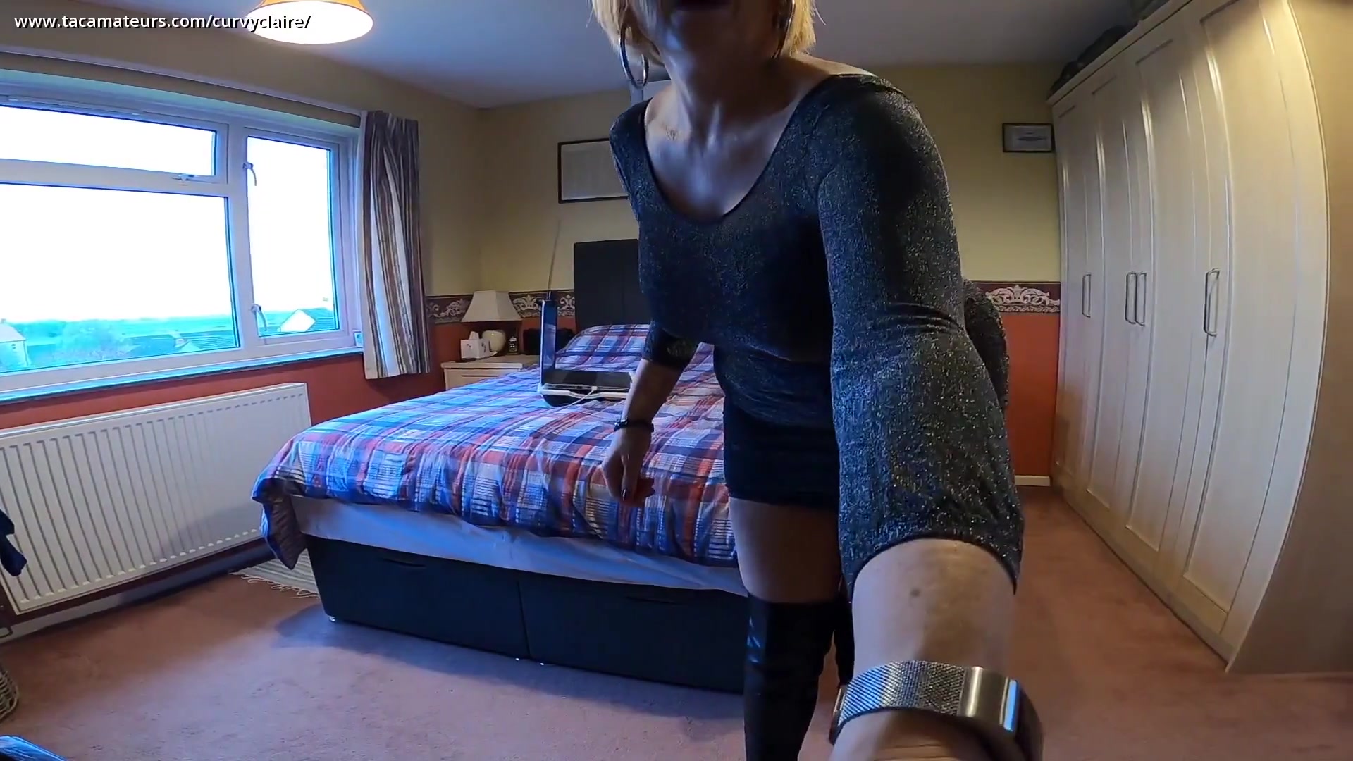 Solo Thigh Boot Fun Pt1 - CurvyClaire