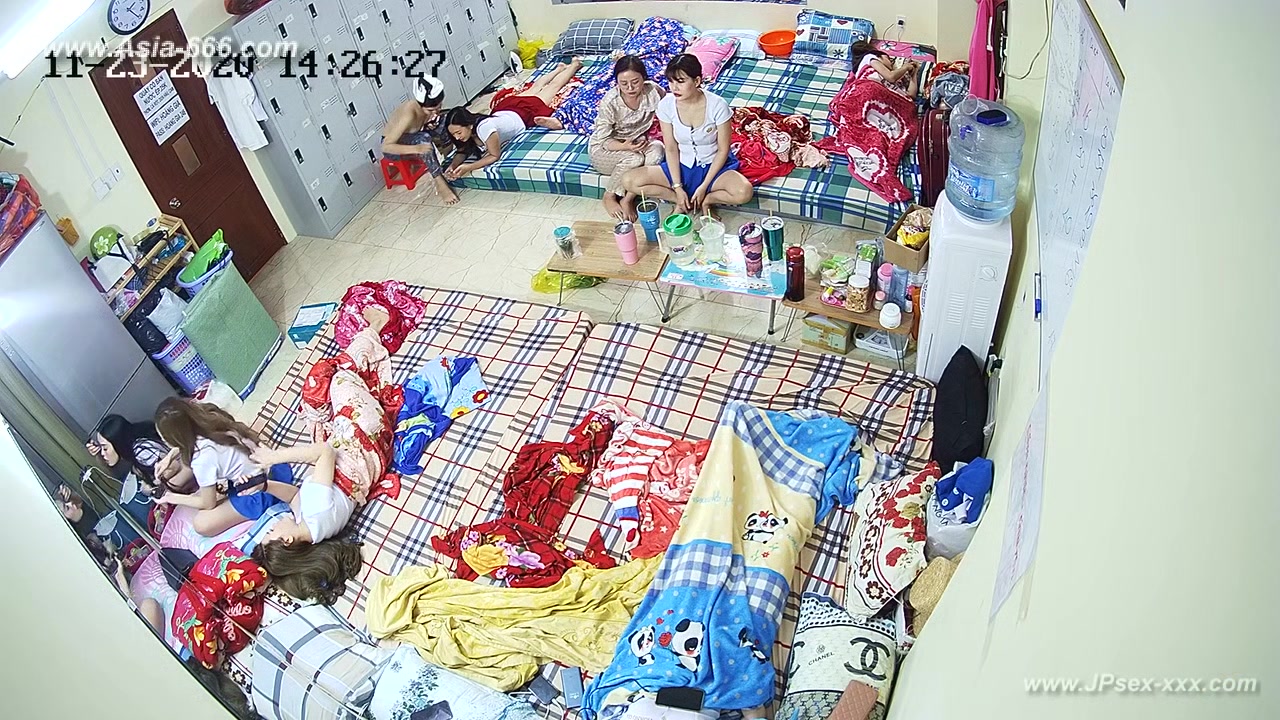 chinese girls dormitory.8