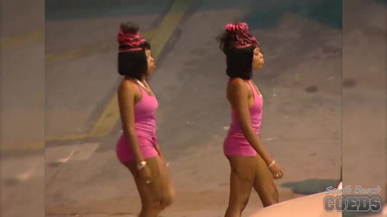 Black Biker Week Daytona Florida Bikini And Flashing Girls - SouthBeachCoeds