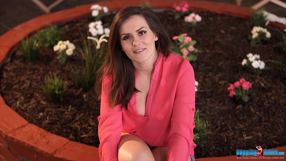 Charlie Rose - Naughty Neighbour - BoppingBabes