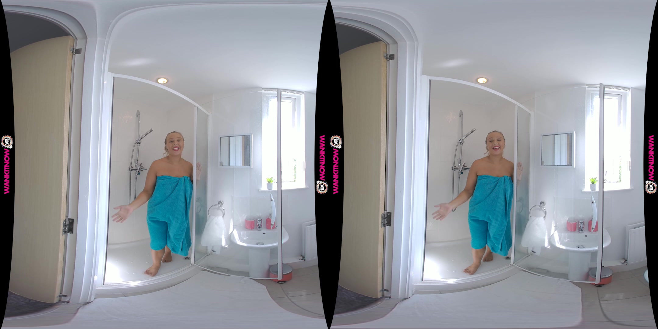 Soapy & Slippery featuring Beth - WankitNowVR