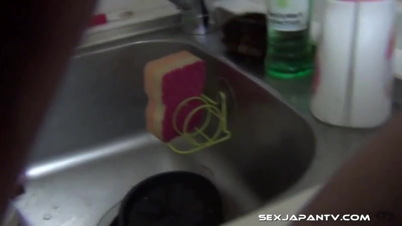Two Sassy Girls Show Their Slits - SexJapanTV