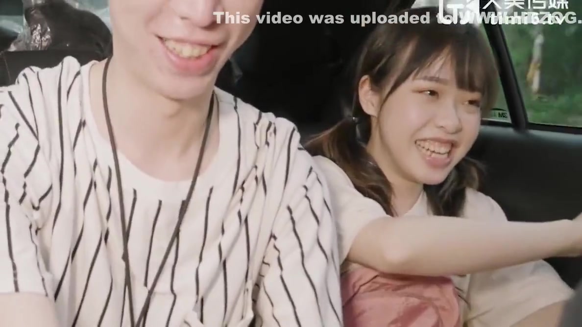 Blonde Hot Asian College Slut Naked Her Shaved Pussy Have Sex With Stranger